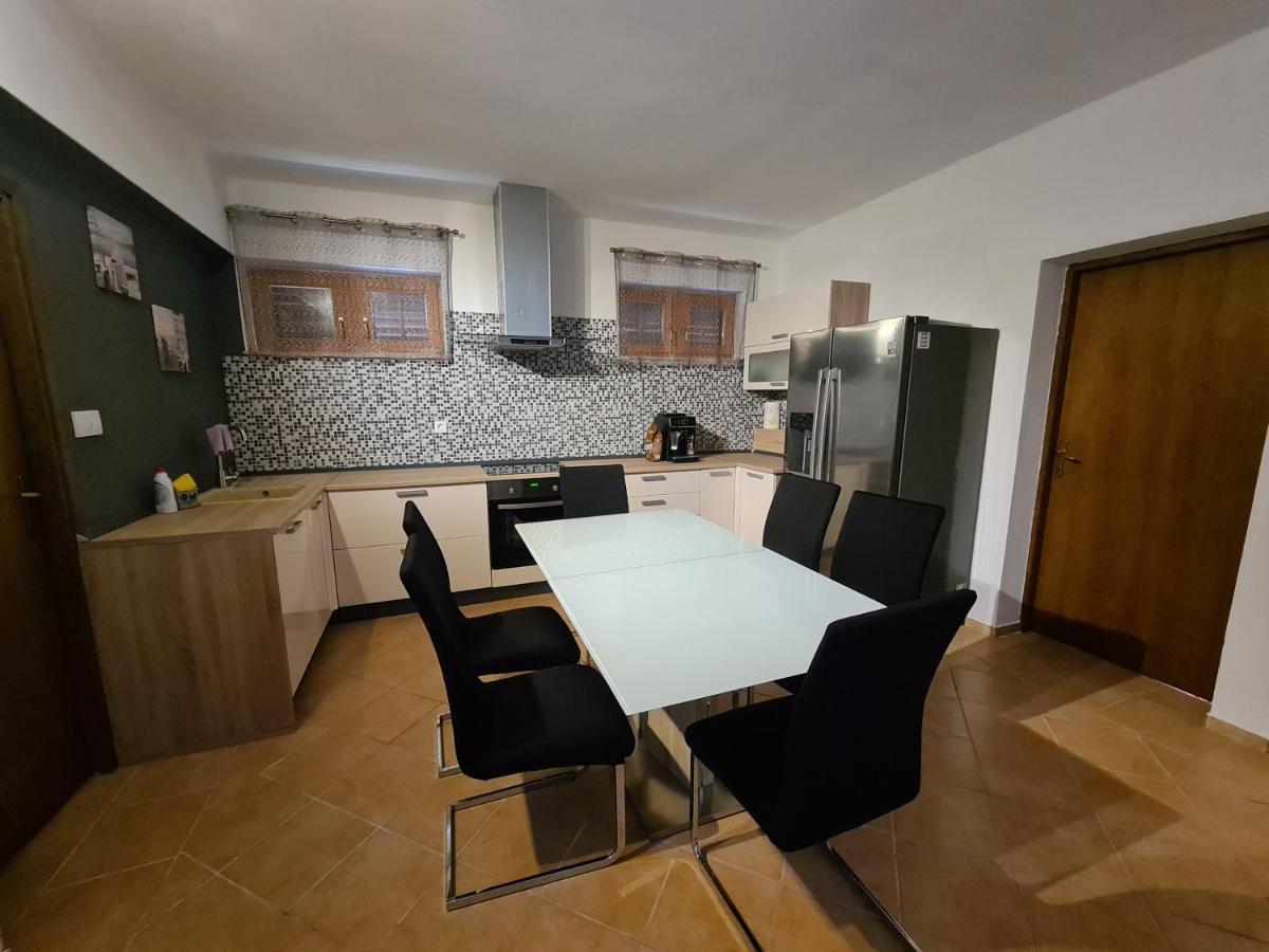 Apartman Mihaela Врси Экстерьер фото